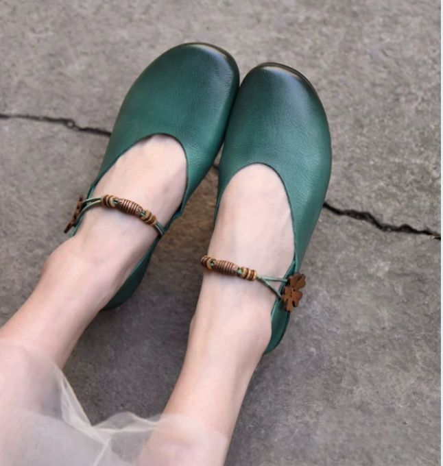 Retro Girl-Style Flowered Single Shoes Mary Jane Shoes Shallow Toe Flat Bottom Soft Sole