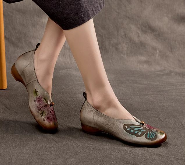 Handmade Leather Flat Shoes for Women