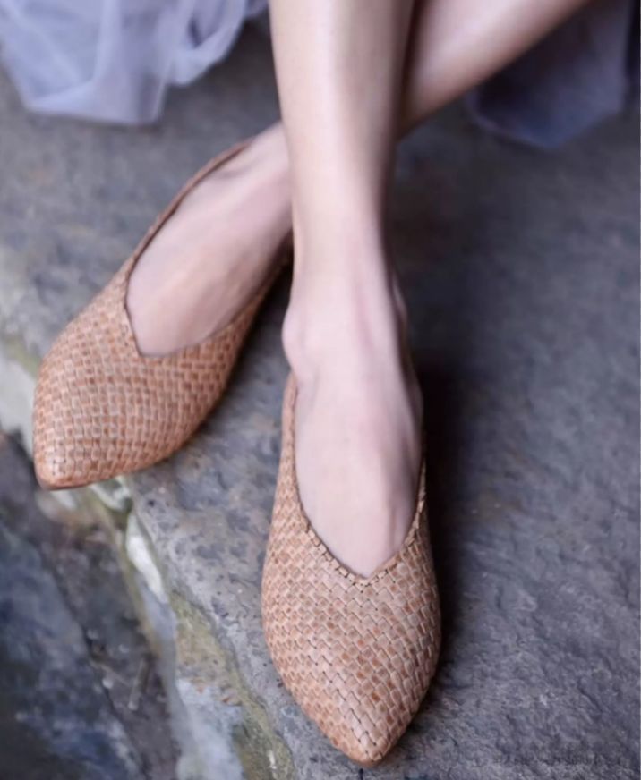 New Vintage Hand-Woven Shoes for Women Genuine Leather Flat Sole Pointed Toe