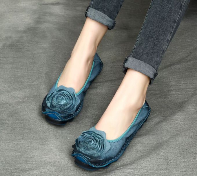 Handmade Vintage Leather Flower Shoes for Women