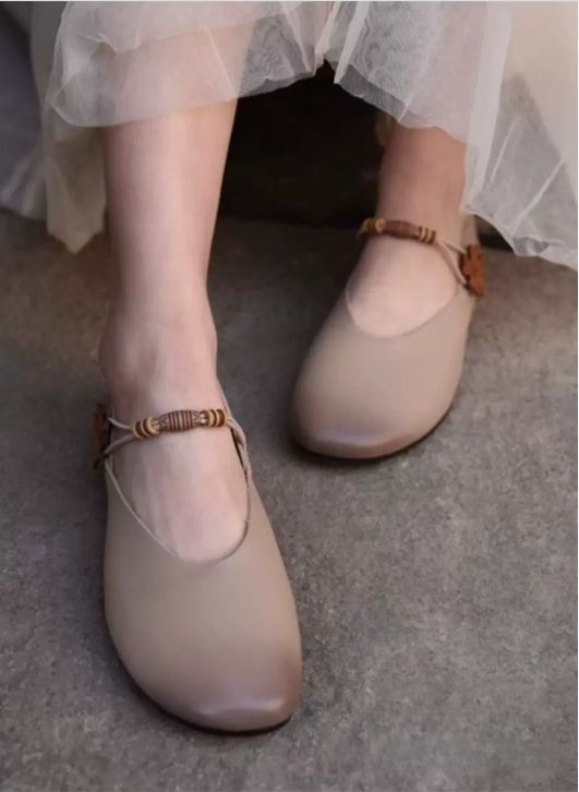 Retro Girl-Style Flowered Single Shoes Mary Jane Shoes Shallow Toe Flat Bottom Soft Sole