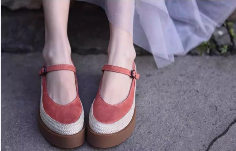 Retro Handmade Shoes Leather Low-Heeled Women's Waterproof Platform Slip-on Shoes with Buckle Thick Sole