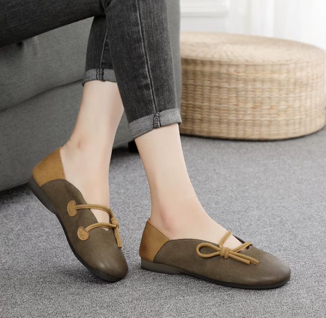 Handmade Vintage Leather Flat Shoes for Women