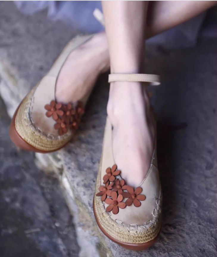 Vintage Women's Shoes Flower Leather Low-Heeled Women's Waterproof Platform Thick-soled Slip-on Shoes