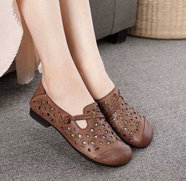 Spring and Summer New Style Genuine Leather Women's Shoes Handmade Retro Hollowed-Out Comfortable and Breathable Hole Shoes Soft Bottom
