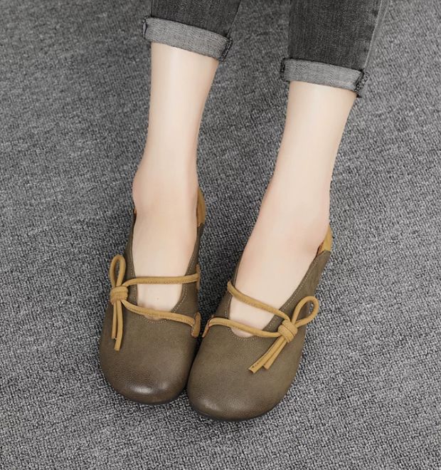 Handmade Vintage Leather Flat Shoes for Women