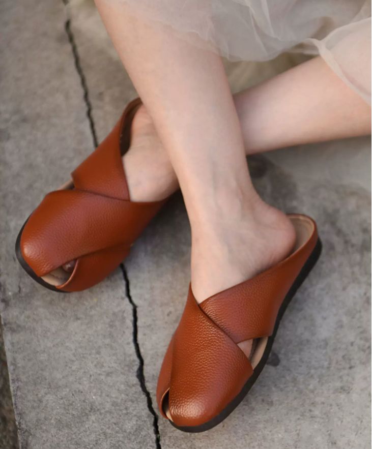 Handmade Leather Slippers for Women Flat-bottomed, Casual, Versatile, Soft-Soled, Fish-Toe Style Flip-Flop, Suitable for Outerwear