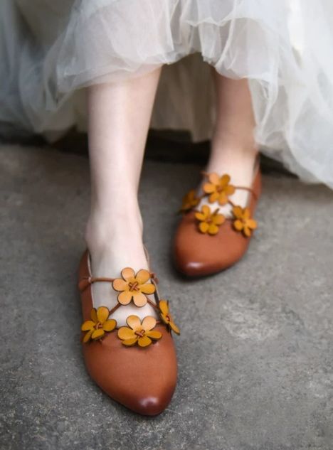 Handmade Leather Shoes Build for Comfort & Style