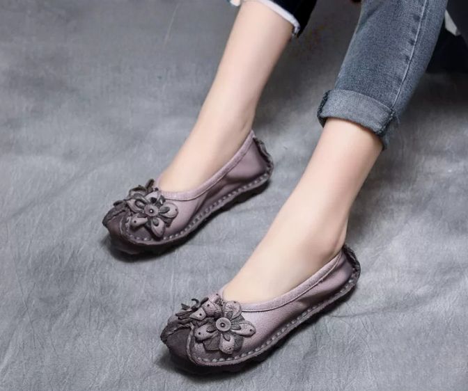 Handmade Vintage Leather Flower Shoes for Women