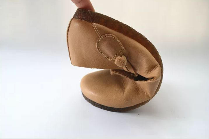 Handmade Cross-buckle Leather Flat Shoes, Retro and Artistic Soft-Soled Shoes Women's Shoes