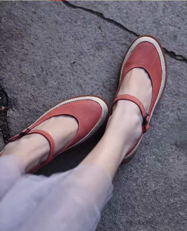 Retro Handmade Shoes Leather Low-Heeled Women's Waterproof Platform Slip-on Shoes with Buckle Thick Sole