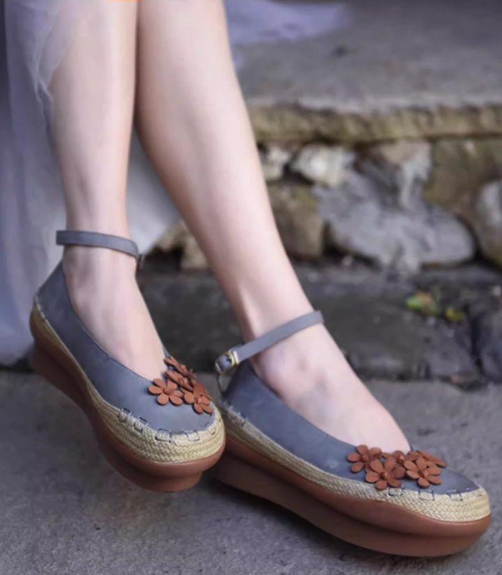 Vintage Women's Shoes Flower Leather Low-Heeled Women's Waterproof Platform Thick-soled Slip-on Shoes