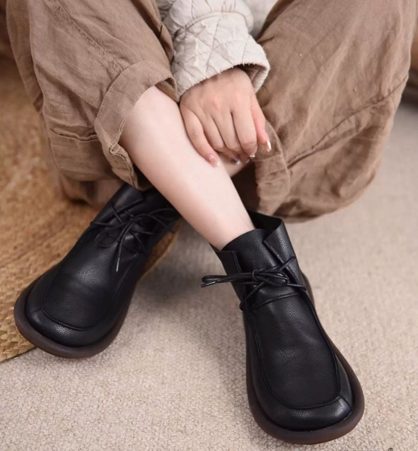 Original British-Style Platform Martin Boots for Women Made of Genuine Leather Flat Shoes