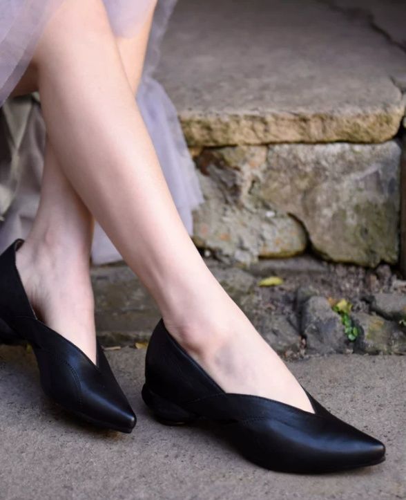 Handmade Leather Shoes For Women Comfort for All-Day Wear