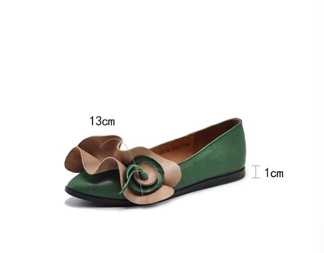 Vintage Leather Flower Flat Shoes for Women