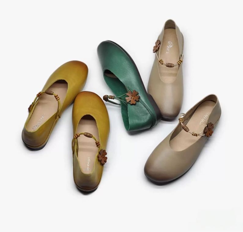 Retro Girl-Style Flowered Single Shoes Mary Jane Shoes Shallow Toe Flat Bottom Soft Sole