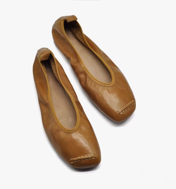 Retro Artistic Low Heel Women's Leather Flat Shoes in Brown / Khaki