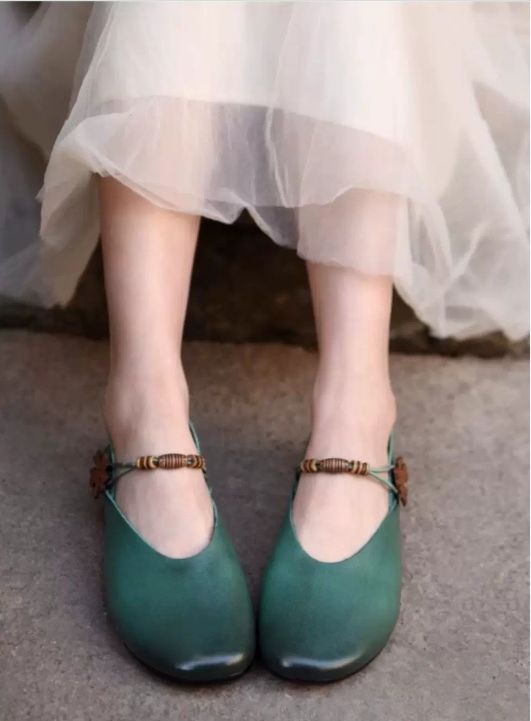 Retro Girl-Style Flowered Single Shoes Mary Jane Shoes Shallow Toe Flat Bottom Soft Sole