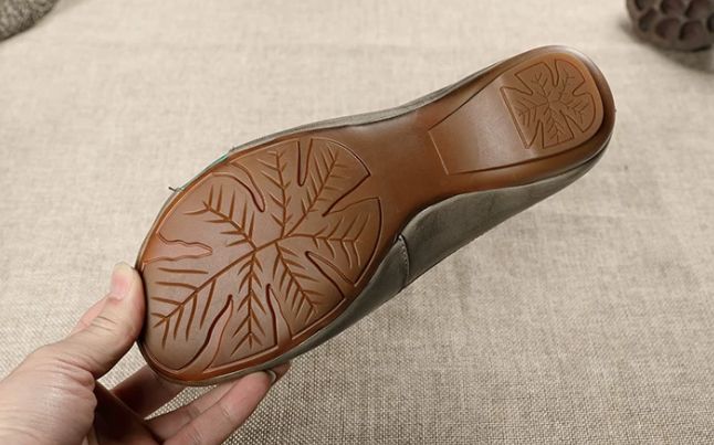 Handmade Leather Flat Shoes for Women