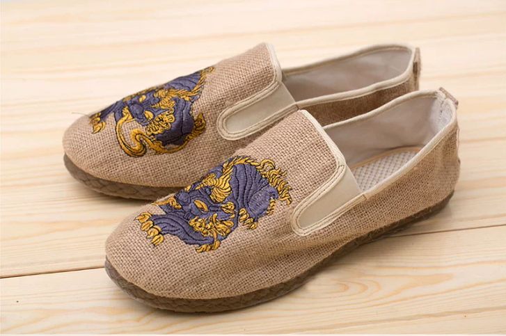 Spring and Summer Cotton and Linen Embroidered Breathable Canvas Shoes, Linen Casual Shoes Men's Shoes