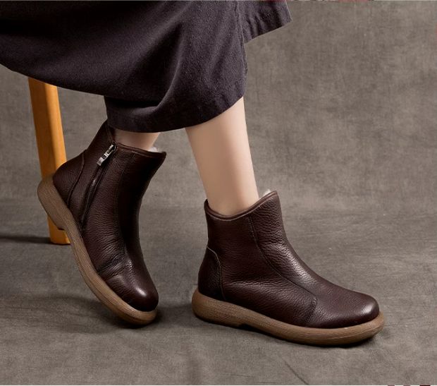 Leather and Fleece-Lined Cotton Boots for Women, Warm Wool Snow Boots with Thick Soles and Anti-slip Rubber Soles, Short Leather Boots