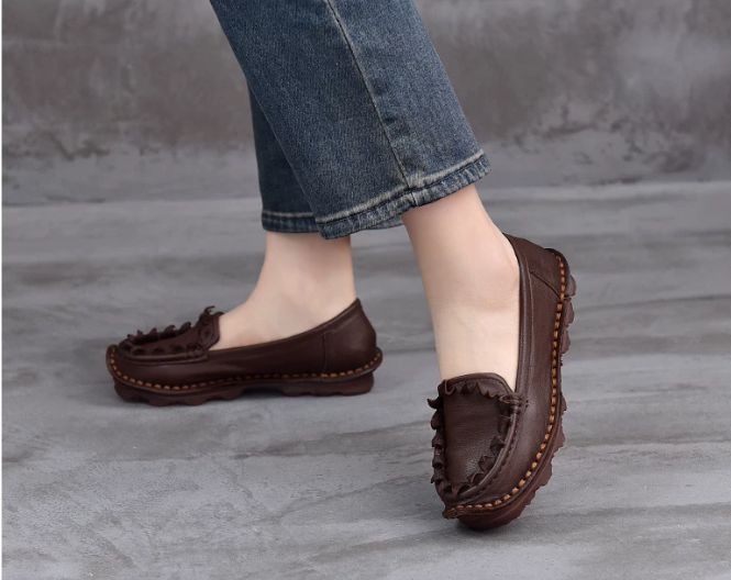 Handmade Vintage Leather Flower Shoes for Women