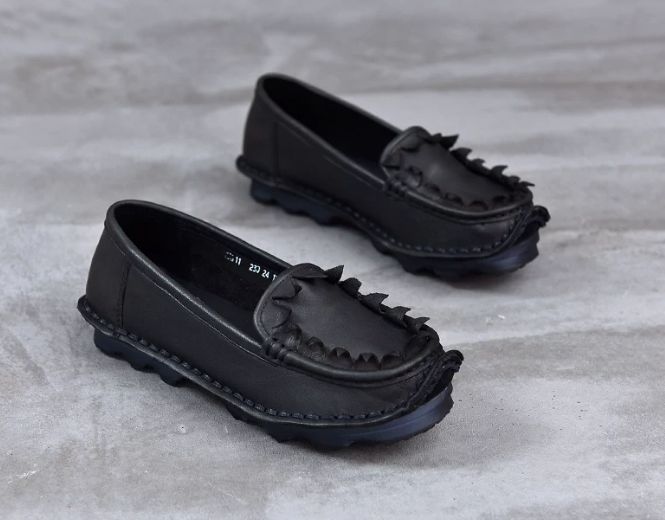 Handmade Vintage Leather Flower Shoes for Women