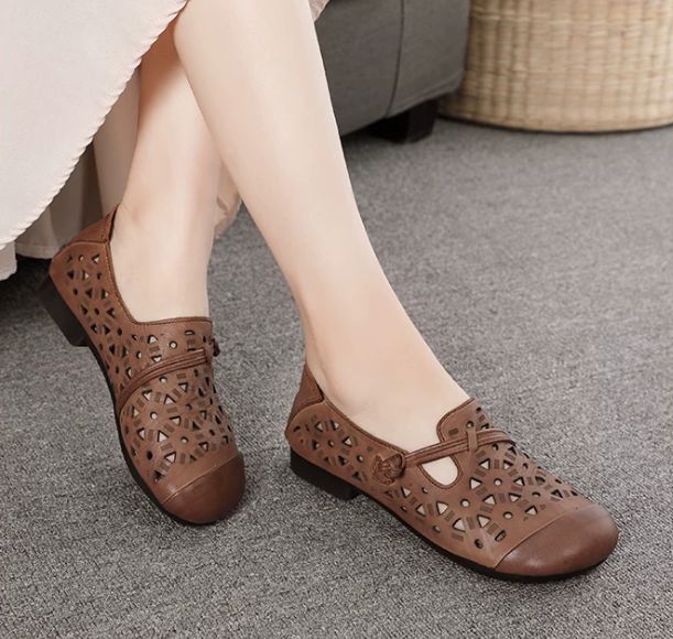 Spring and Summer New Style Genuine Leather Women's Shoes Handmade Retro Hollowed-Out Comfortable and Breathable Hole Shoes Soft Bottom