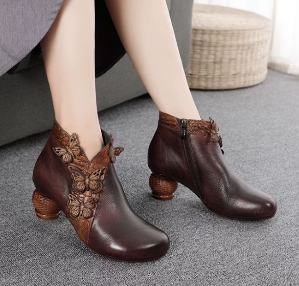 Handmade Leather Boots for Women