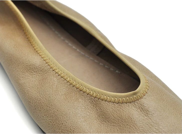 Retro Artistic Low Heel Women's Leather Flat Shoes in Brown / Khaki