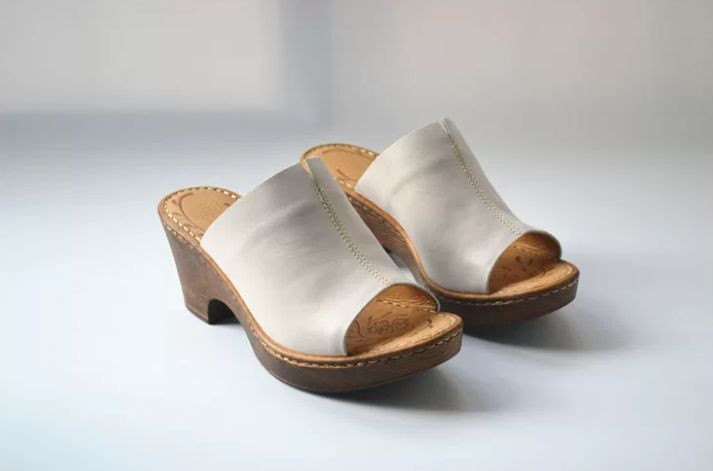 Leather High-Heeled Sandals with Pointed Toes Casual and Retro Style Made of Genuine Leather