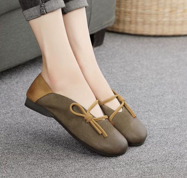 Handmade Vintage Leather Flat Shoes for Women