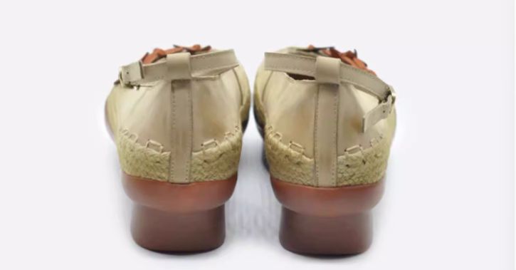 Vintage Women's Shoes Flower Leather Low-Heeled Women's Waterproof Platform Thick-soled Slip-on Shoes
