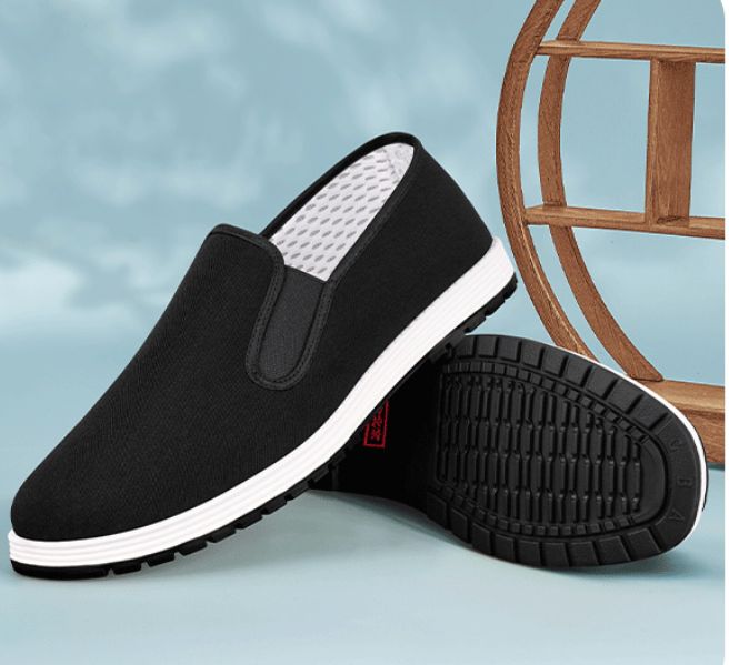 Traditional Beijing Cloth Shoes. High-quality Spring New Style. Thick Sole with Anti-Slip Rubber Bottom Black Cloth Shoes