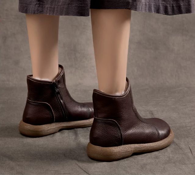 Leather and Fleece-Lined Cotton Boots for Women, Warm Wool Snow Boots with Thick Soles and Anti-slip Rubber Soles, Short Leather Boots