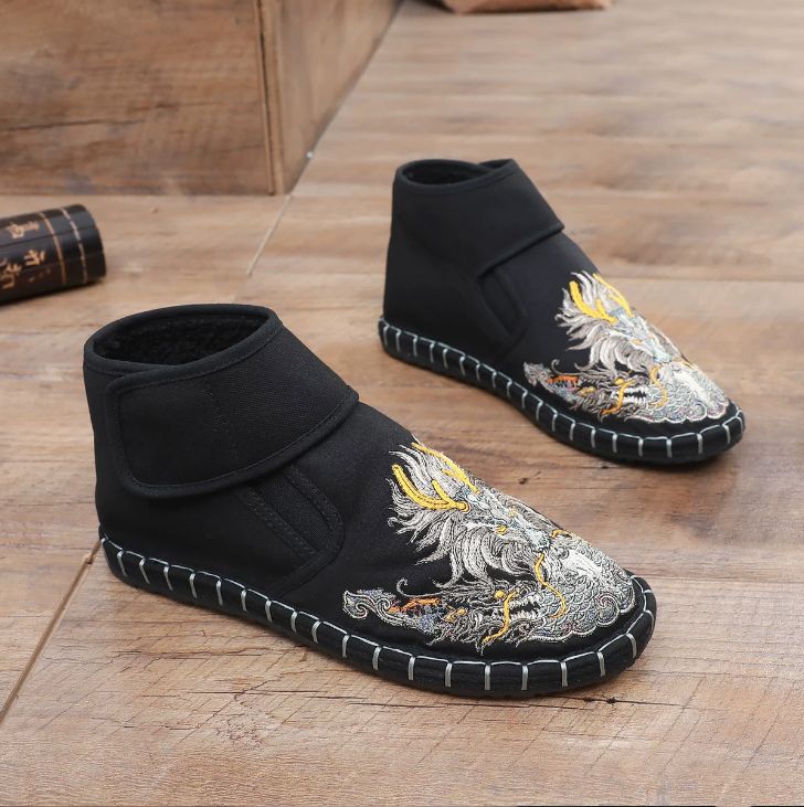 Old Beijing Cloth Boots for Both Men and Women Made Multi-Layered Sole Chinese Style Embroidered Shoes