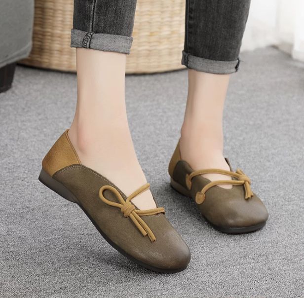 Handmade Vintage Leather Flat Shoes for Women