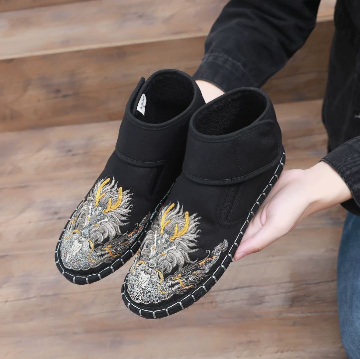 Old Beijing Cloth Boots for Both Men and Women Made Multi-Layered Sole Chinese Style Embroidered Shoes