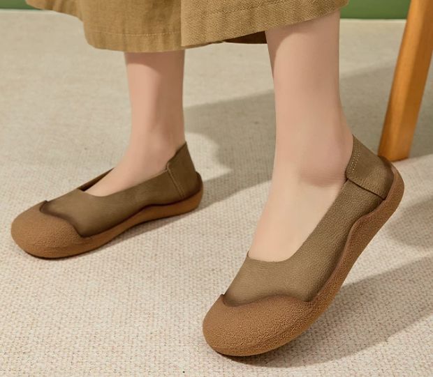Handmade Vintage Leather Flat Shoes for Women