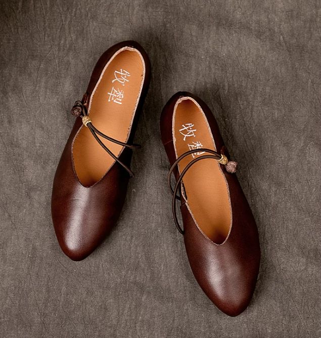 Handmade Vintage Leather Flat Shoes for Women