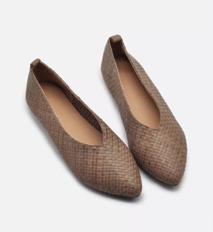 New Vintage Hand-Woven Shoes for Women Genuine Leather Flat Sole Pointed Toe