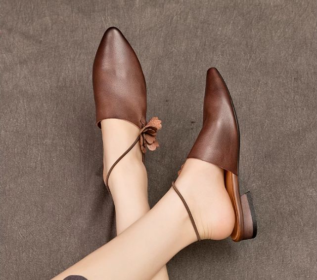 Summer New Style Genuine Leather Casual Pointed-toe Flip-Flops For Women - Comfortable and Versatile, With Flat and Rounded Toe Design