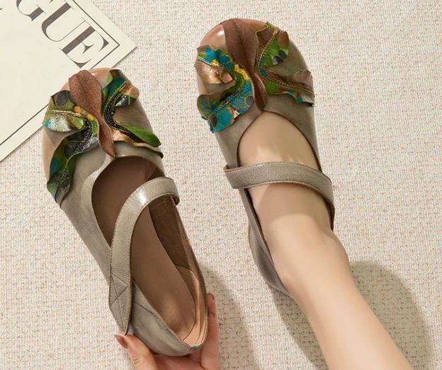 Handmade Vintage Leather Flat Shoes for Women