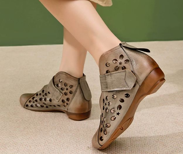 2026 Summer New Style Leather Sandals for Women