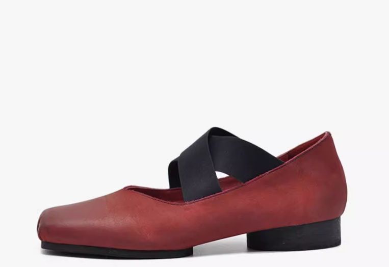 Retro Artistic Ballet Shoes - Leather Square-Toe Single Shoes with Slender Opening and Flat Bottom