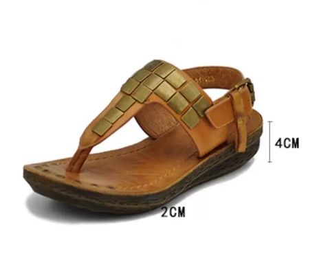 New Style Cowhide Sandals Rivet T-shaped Ankle and Toe Clasp Low-Heeled Retro Trendy Shoes