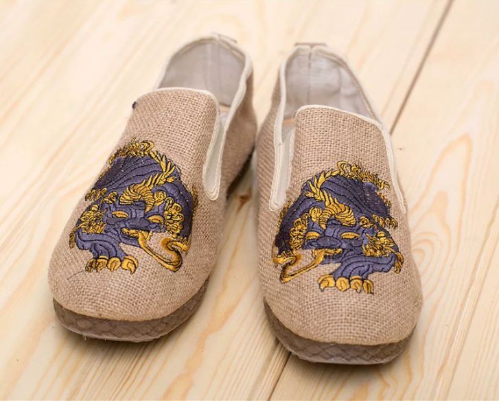 Spring and Summer Cotton and Linen Embroidered Breathable Canvas Shoes, Linen Casual Shoes Men's Shoes