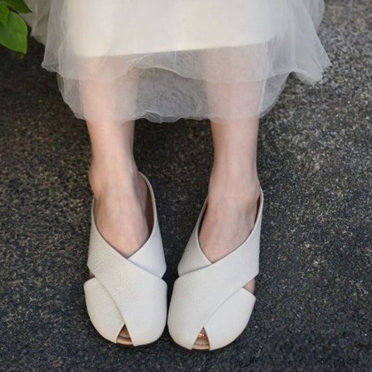 Handmade Leather Slippers for Women Flat-bottomed, Casual, Versatile, Soft-Soled, Fish-Toe Style Flip-Flop, Suitable for Outerwear