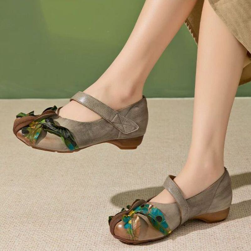 Handmade Vintage Leather Flat Shoes for Women
