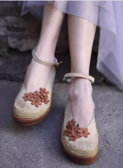 Vintage Women's Shoes Flower Leather Low-Heeled Women's Waterproof Platform Thick-soled Slip-on Shoes
